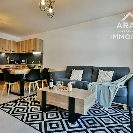 Neuf Au Pied Des Pistes, 2 Chambres, Balcon Et Wifi - Fr-1-391-198 * Le Grand-Bornand